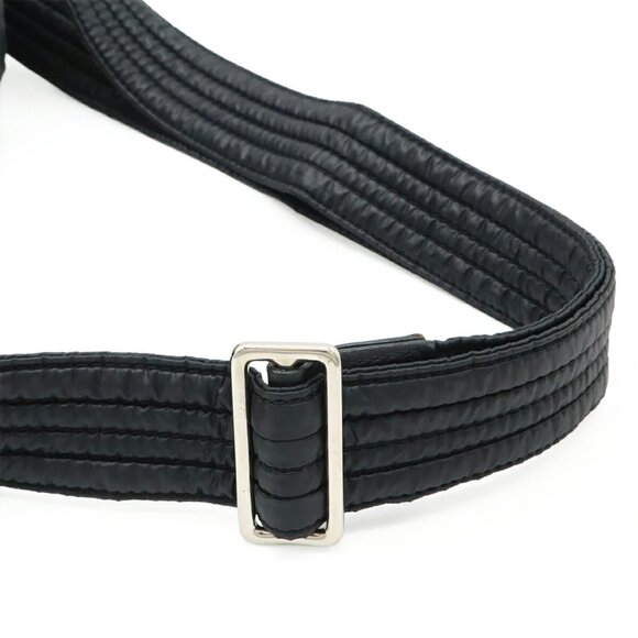 CHANEL Black Leather Shoulder Bag - Picture 6 of 10